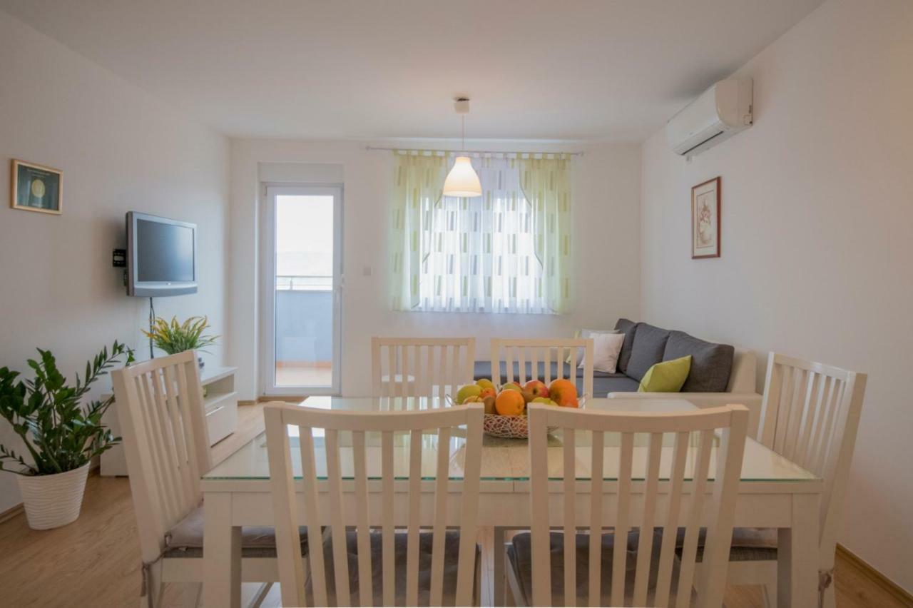 Apartment Petra Imotski Ngoại thất bức ảnh